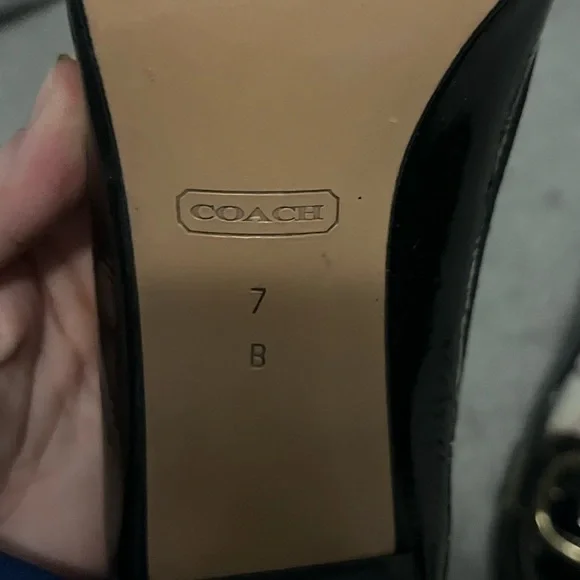 Coach Black Patent Leather heeled with gold buckle - Picture 10 of 10
